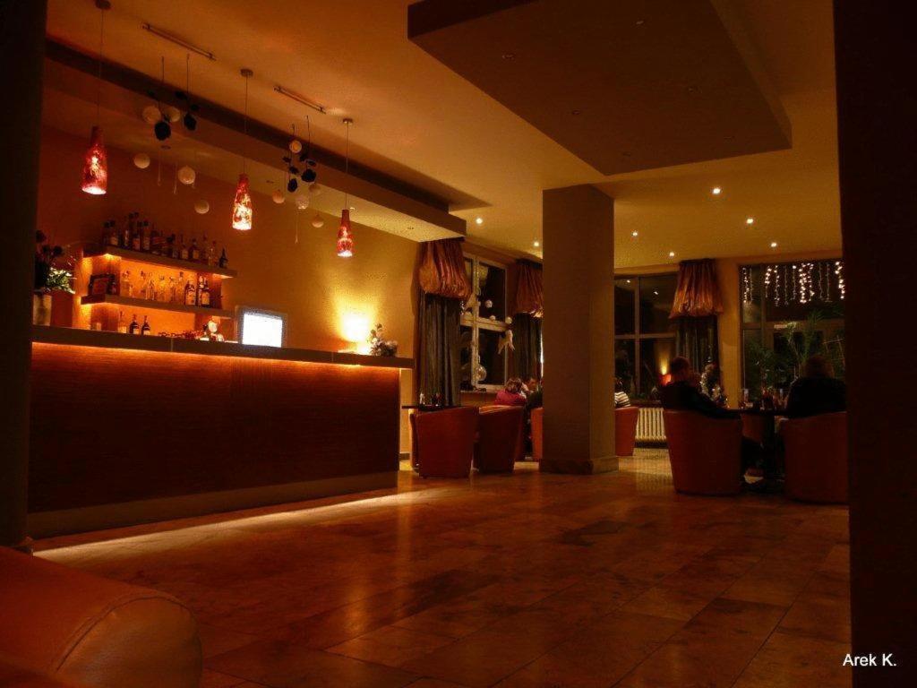 Silesia Hotel Międzybrodzie Bialskie Buitenkant foto