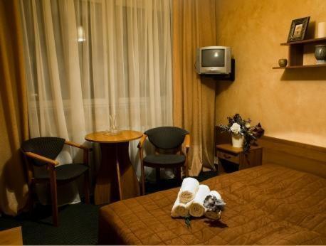 Silesia Hotel Międzybrodzie Bialskie Buitenkant foto